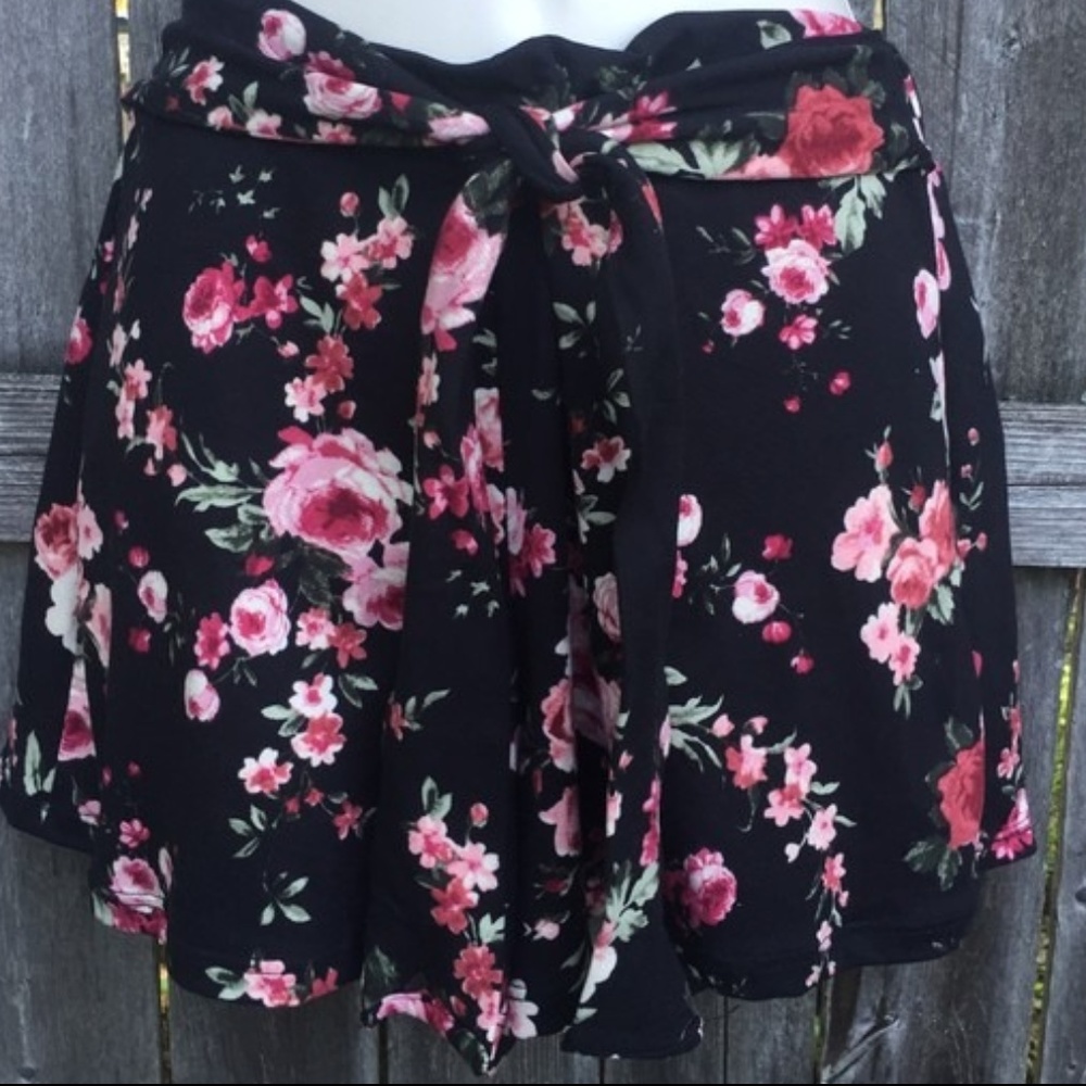 Casual Floral Summer Shorts